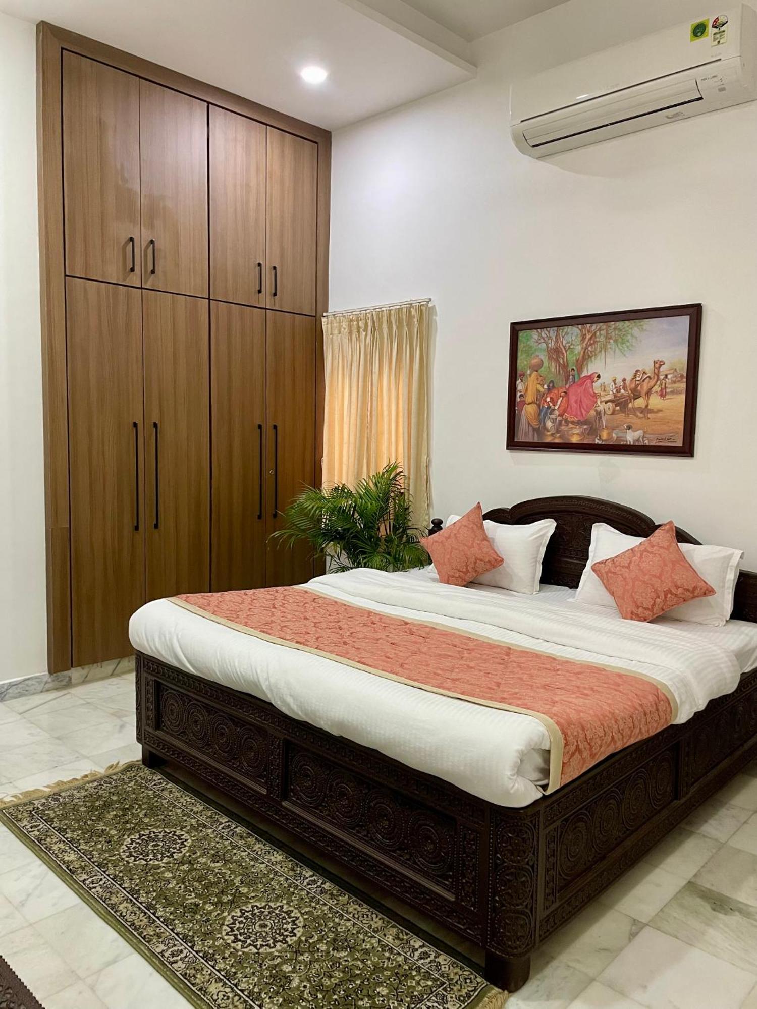 Karni Nivvas - Luxury Redefined Villa Удайпур Екстериор снимка